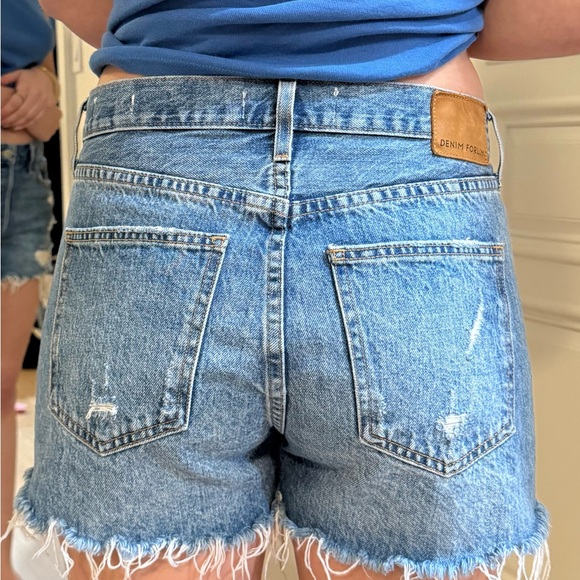 aritzia denim shorts - Picture 2 of 5